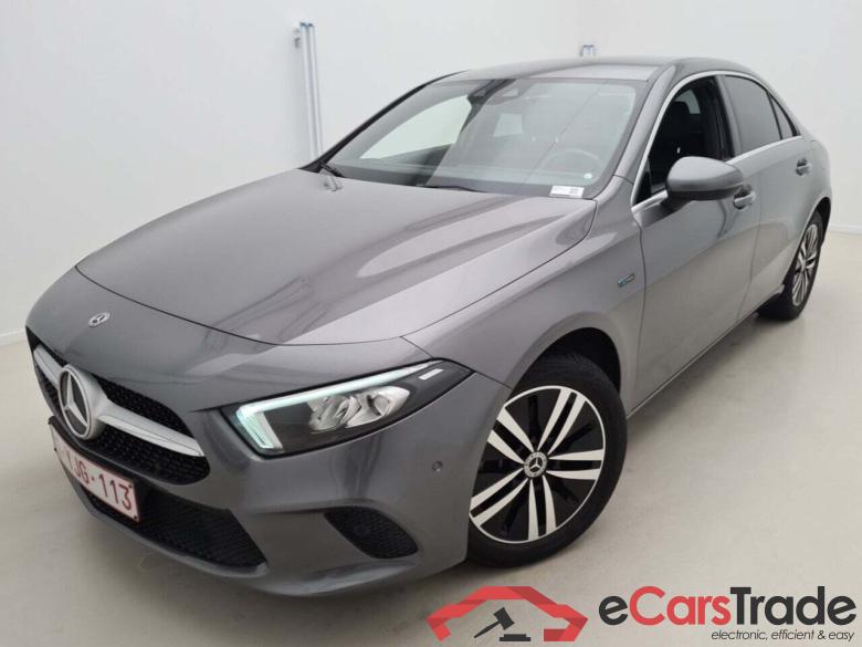MERCEDES-BENZ A-KLASSE SEDAN 1.3 250E BUSINESS SOLUTION 8G- #1