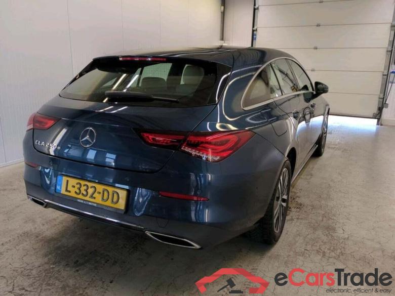 MERCEDES-BENZ CLA-klasse Shooting Brake 250 e Bns Sol Lux Ld #2