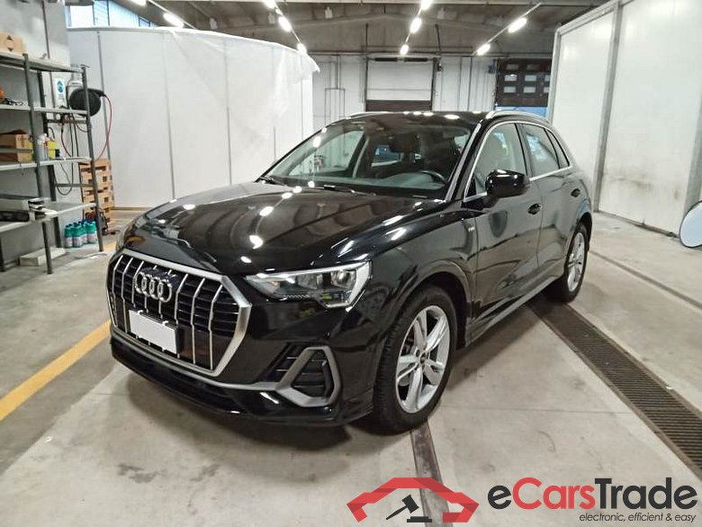 Audi 92 AUDI Q3 / 2018 / 5P / SUV 35 TDI S TRONIC S LINE EDITION #1