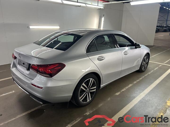 Mercedes A-Klasse Limousine A-Klasse Limousine A 180d DCT Business Solution 85kW/116pk  4D/P Auto-8 #4