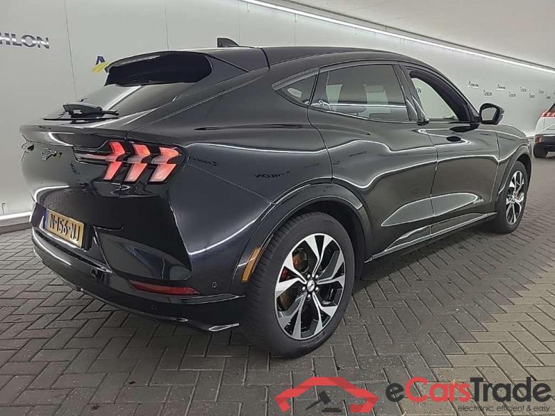 FORD Mustang Mach-E 98kWh Extended Range AWD auto 5D 258kW #3