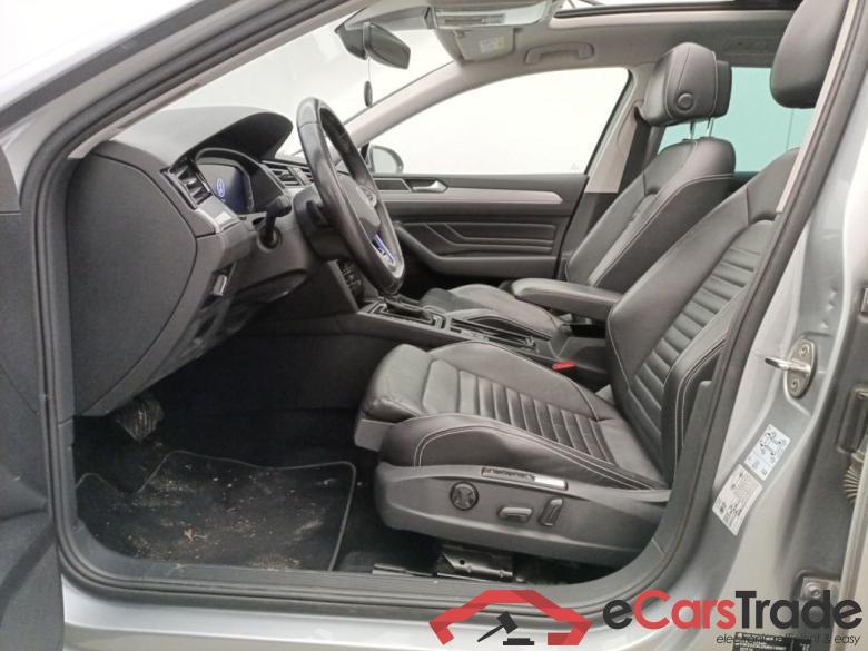 Volkswagen Passat Variant 1.4 TSI DSG6 GTE Business 5d #6