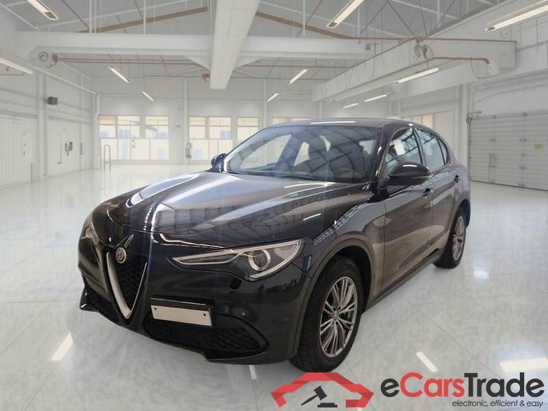 AlfaRomeo 62 ALFA ROMEO STELVIO / 2017 / 5P / SUV 2.2 TURBO DIESEL 190CV BUSINESS AT8 Q4