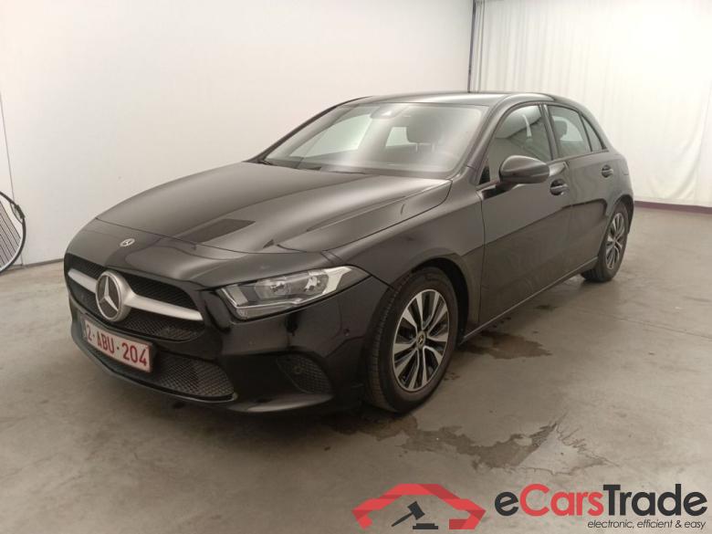 Mercedes-Benz A-Klasse A 160 Business Solution 5d #2