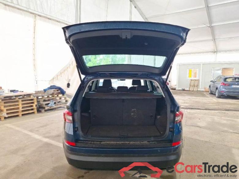 Skoda 44 SKODA KODIAQ / 2016 / 5P / SUV 2.0 TDI EVO SCR S-TECH DSG 4WD #5