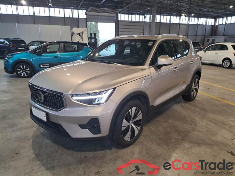 Volvo 9 VOLVO XC40 / 2021 / 5P / SUV T5 RECHARGE PLUG-IN AUTO CORE