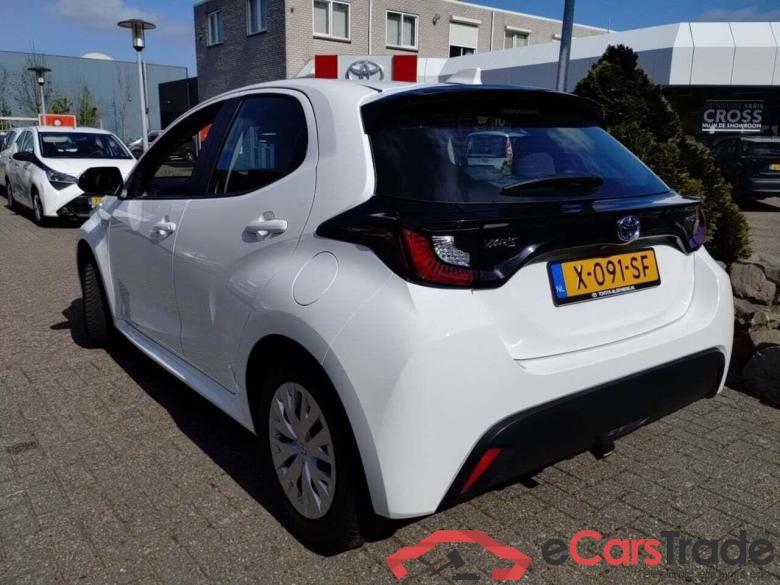TOYOTA YARIS 1.5 Hybrid Active #3