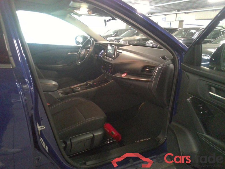 QASHQAI MY22 Mild-Hybrid 158 XTronic 2WD Acenta  Design pack          #5