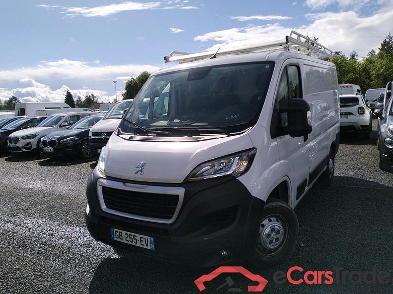 Peugeot BlueHDi 120 S&S ASPHALT 330 L1H1 PEUGEOT Boxer / 2014 / 4P / Fourgon tôlé BlueHDi 120 S&S ASPHALT 330 L1H1