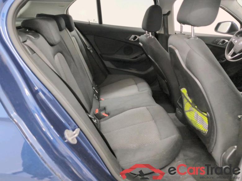 BMW 1 SERIES HATCH 1.5 118IA (100KW) Business - Storage -Connected pack Professional #6