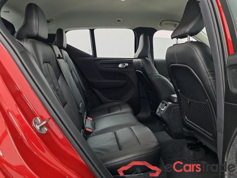 VOLVO XC40 1.5 T3 INSCRIPTION AUTO Winter Luxury Seat Park Assist #6
