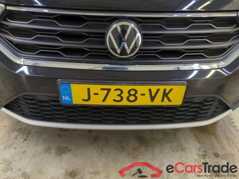 VOLKSWAGEN T-Roc 1.5 TSI Sport #4