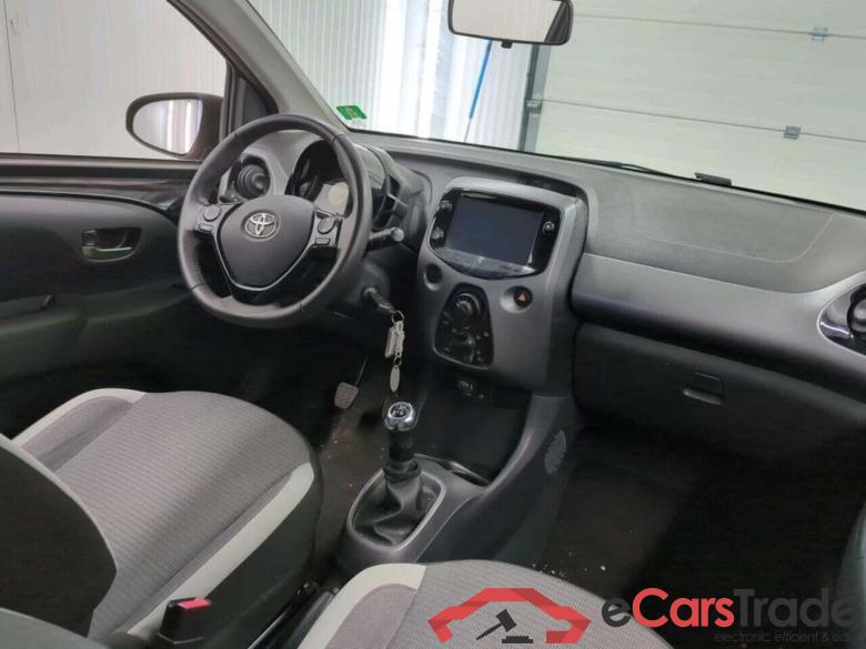 TOYOTA Aygo 1.0 VVT-i x-play #3