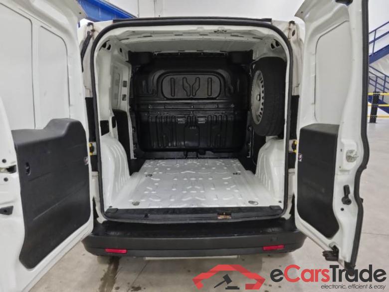 Fiat 78 FIAT DOBLÒ CARGO / 2014 / 3P / VETT. FURGONATA CH1 BUSINESS 1.4 NAT. POWER 120CV E6D #5