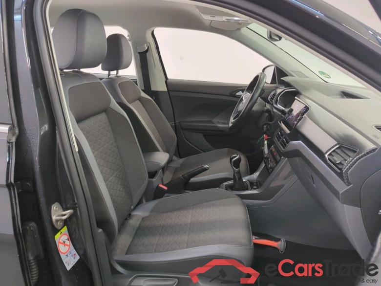Volkswagen T-Cross '18 Volkswagen T-Cross 1.0 TSI 85kW Style 5d #3