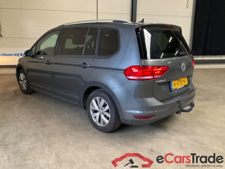 VOLKSWAGEN TOURAN 1.5 TSI Comf.lBns 7p #4