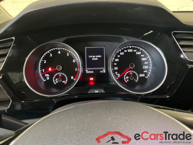 VOLKSWAGEN TOURAN 1.5 TSI Comf.lBns 7p #6