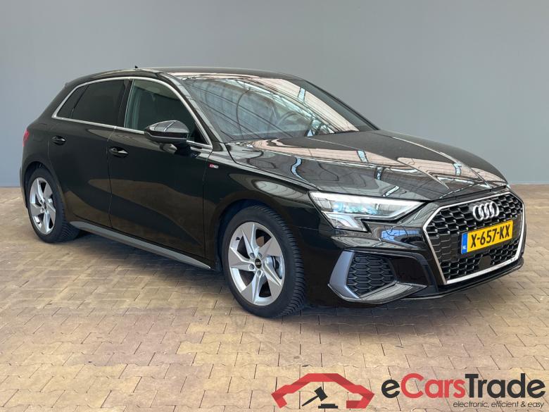 AUDI A3 SPORTBACK 30 TFSI S edition #2