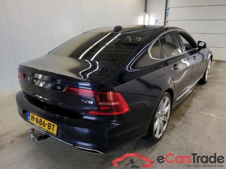 VOLVO S90 2.0 T4 Business Lux+ #2