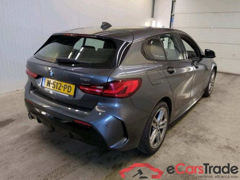 BMW 1-serie 116i Executive Ed. #2