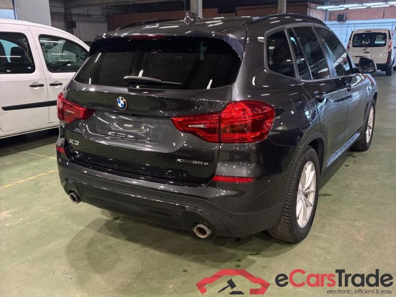 BMW X3 - 2018 2.0iA xDrive30e PHEV OPF Business Plus #4
