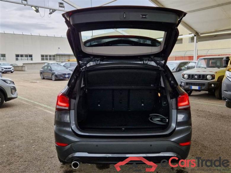 BMW 49 BMW X1 / 2019 / 5P / SUV XDRIVE 25E BUSINESS ADVANTAGE AUTOMATICO #5