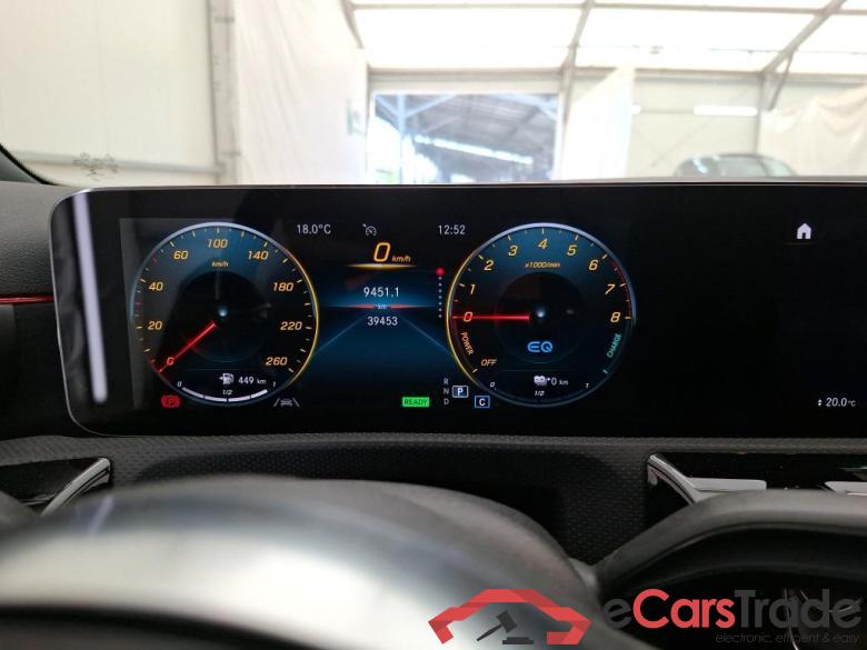 Mercedes A 250 e AMG Line 8G-DCT MERCEDES-BENZ Classe A Compact / 2018 / 5P / Berline A 250 e AMG Line 8G-DCT #6