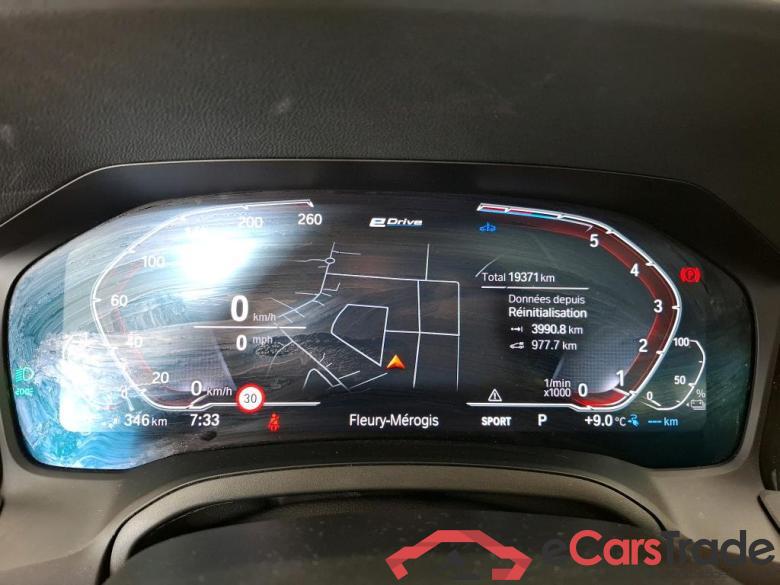 BMW 320e 204ch Business Design BVA8 Hybride BMW Série 3 Berline / 2018 / 4P / Berline 320e 204ch Business Design BVA8 Hybride #6