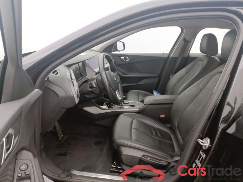 BMW 1 Reeks Hatch 118dA (110 kW) 5d #6