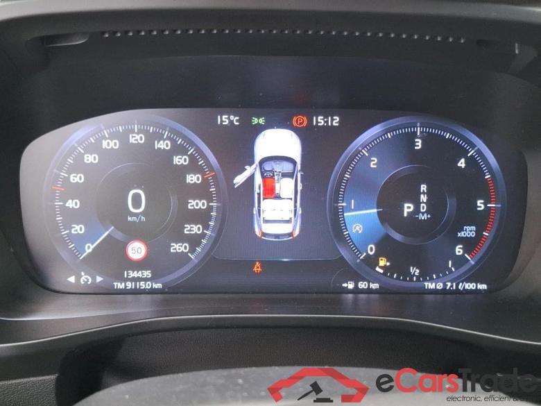 Volvo D3 AdBlue 150 Geartro 8 Business XC40 Momentum 2WD 2.0 D3 150CV BVA8 E6dT #6