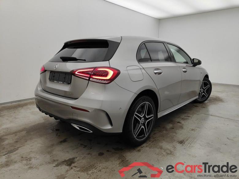 Mercedes-Benz A-Klasse A 250 e 5d #4