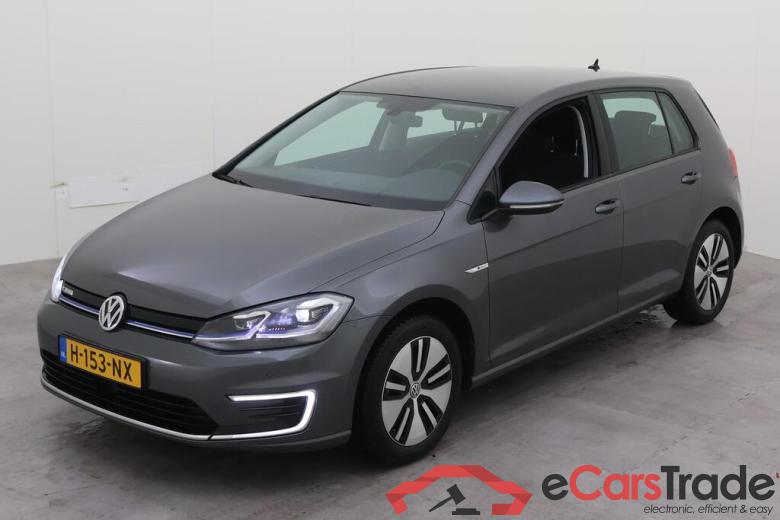 VOLKSWAGEN e-Golf  #1