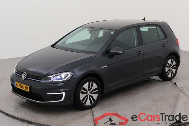 VOLKSWAGEN e-Golf  #1