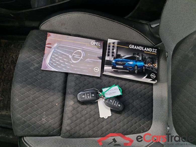 Opel Grandland X Opel Grandland X 1.2 Turbo S&S 96kW Bus. Executive 5d #4