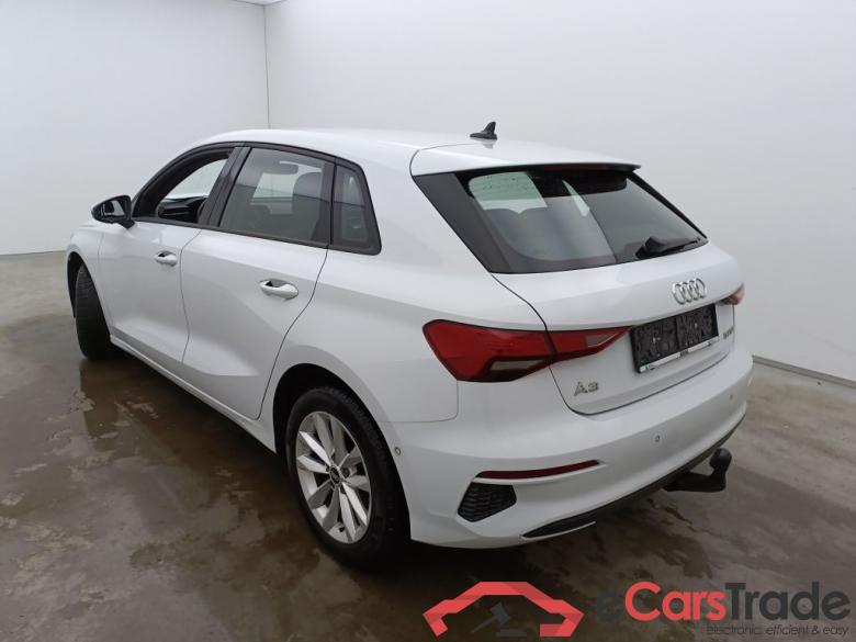 Audi A3 Sportback 2.0 30 TDi 85kW 5d #3
