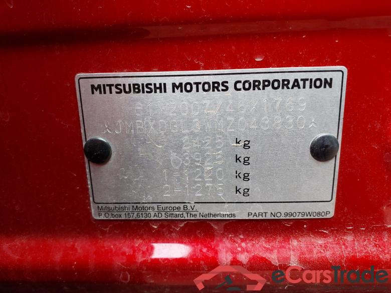MITSUBISHI Eclipse Kaiteki 2.4 PHEV 180CV Cross #5