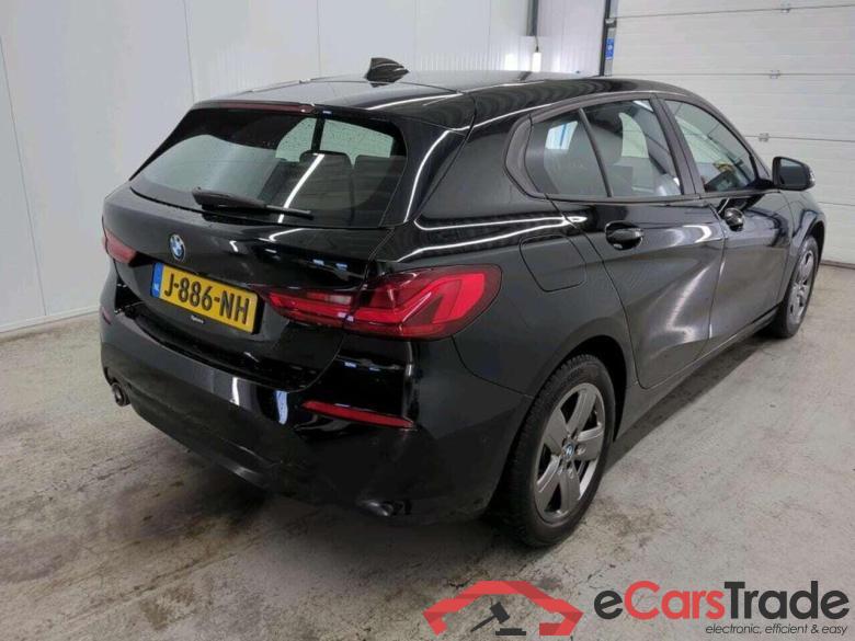 BMW 1-serie 116d Executive Ed. #2