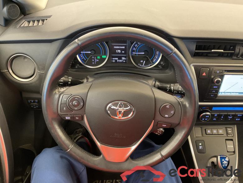 Toyota Auris 1.8 E-CVT Hybrid Aut. Navi 1/2 Leather KeylessGo Camera Klima PDC ... #5
