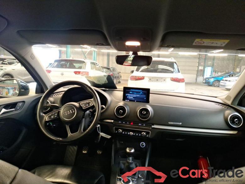AUDI A3 SEDAN DIESEL - 2017 30 TDi (EU6d-TEMP) Platinium #5