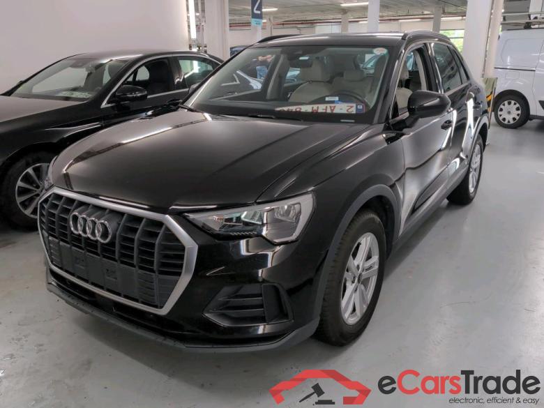 AUDI Q3 1.5 35 TFSI S TRONIC Business Plus #1