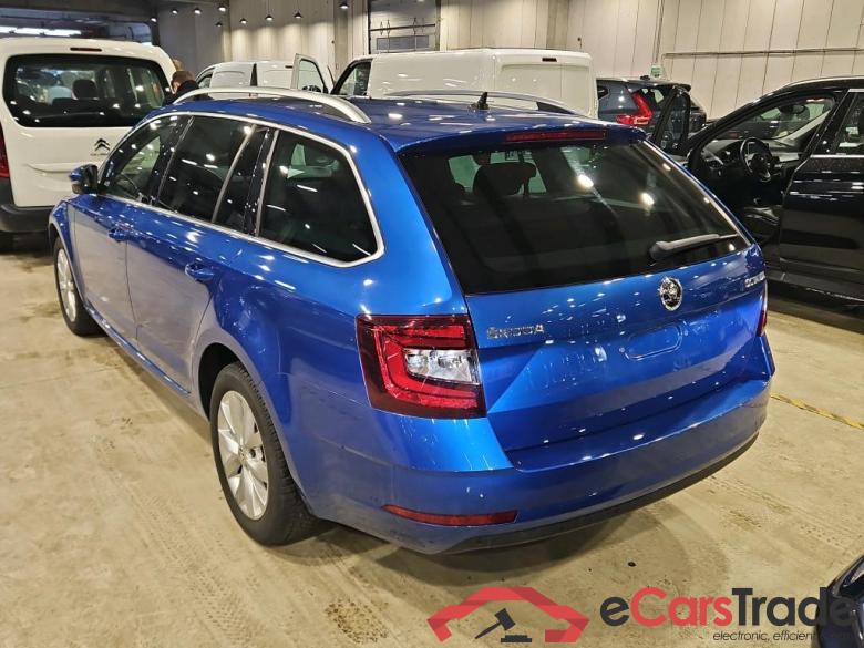 SKODA Octavia 1.6 CR TDi Ambition DSG Look GPS Comfort Safety #3