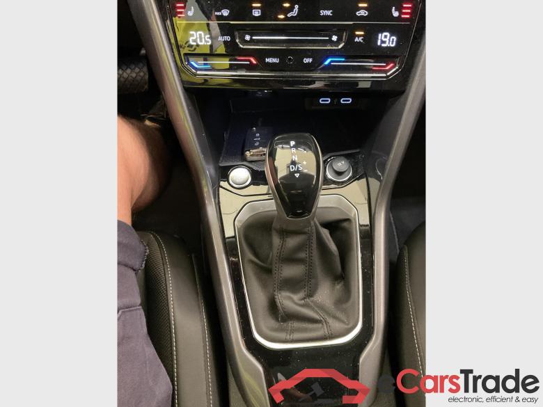 VOLKSWAGEN T-Roc T-Roc Style Business 1.5 TSI OPF 110 kW (150 ch) 7 vitesses DSG #4