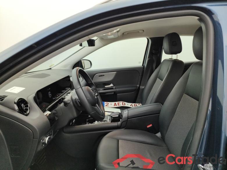 Mercedes-Benz GLA GLA 200 d Business Solution 5d #6