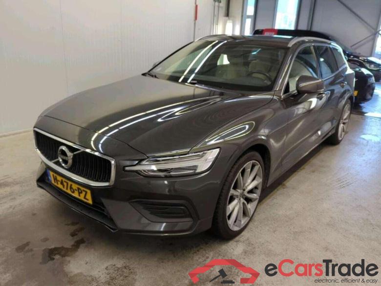 VOLVO V60 2.0 T4 Moment.Pro #1