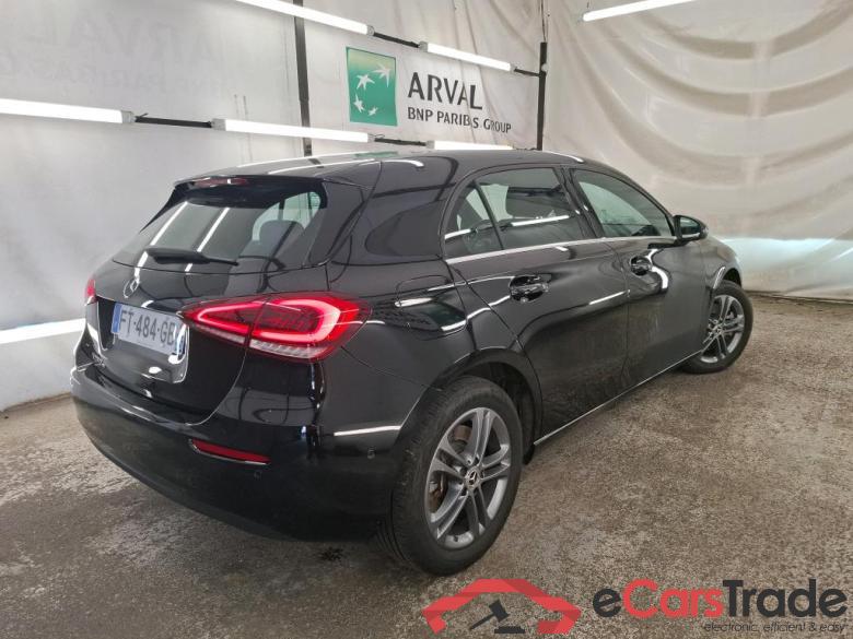 Mercedes A 250 e Business Line 8G-DCT MERCEDES-BENZ Classe A Compact / 2018 / 5P / Berline A 250 e Business Line 8G-DCT #3