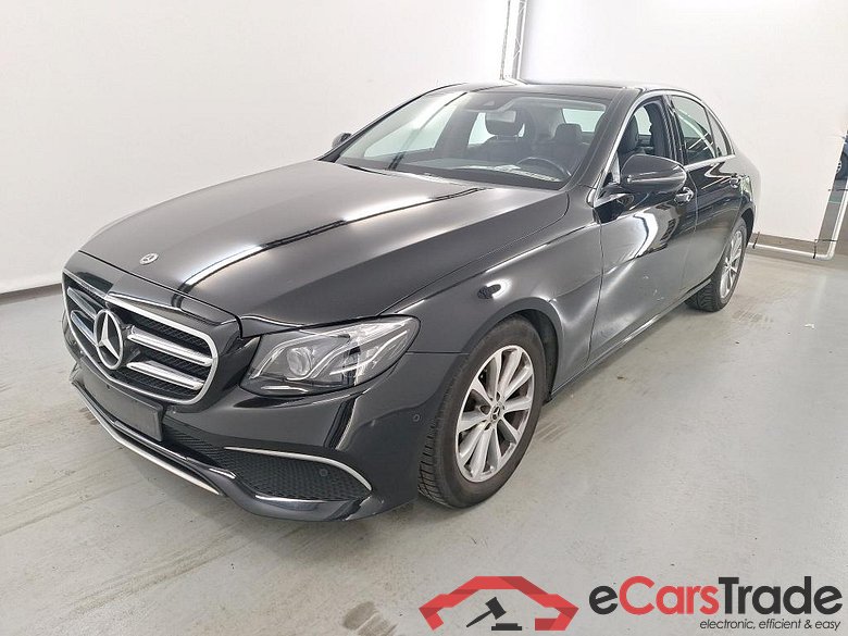MERCEDES-BENZ E-Klasse 1.6 E 200 D BUSINESS SOLUTION LIM AUTO PLUS
