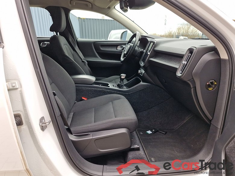 Volvo  XC 40 (2017->) XC40 D3 #6