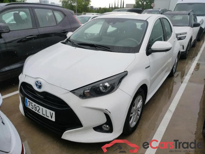 Toyota 1.5 120H Business Plus TOYOTA Yaris / 2020 / 5P / berlina con portón 1.5 120H Business Plus #1