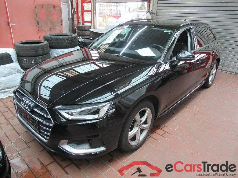 Audi 30 TDI advanced A4 Avant #1