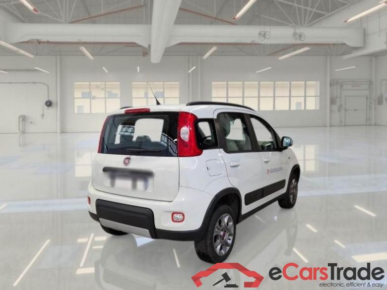 Fiat 1.34X4ENEL FIAT PANDA 2016 5P BERLINA 1.3 MJT 95CV SeS E6 4X4 #2